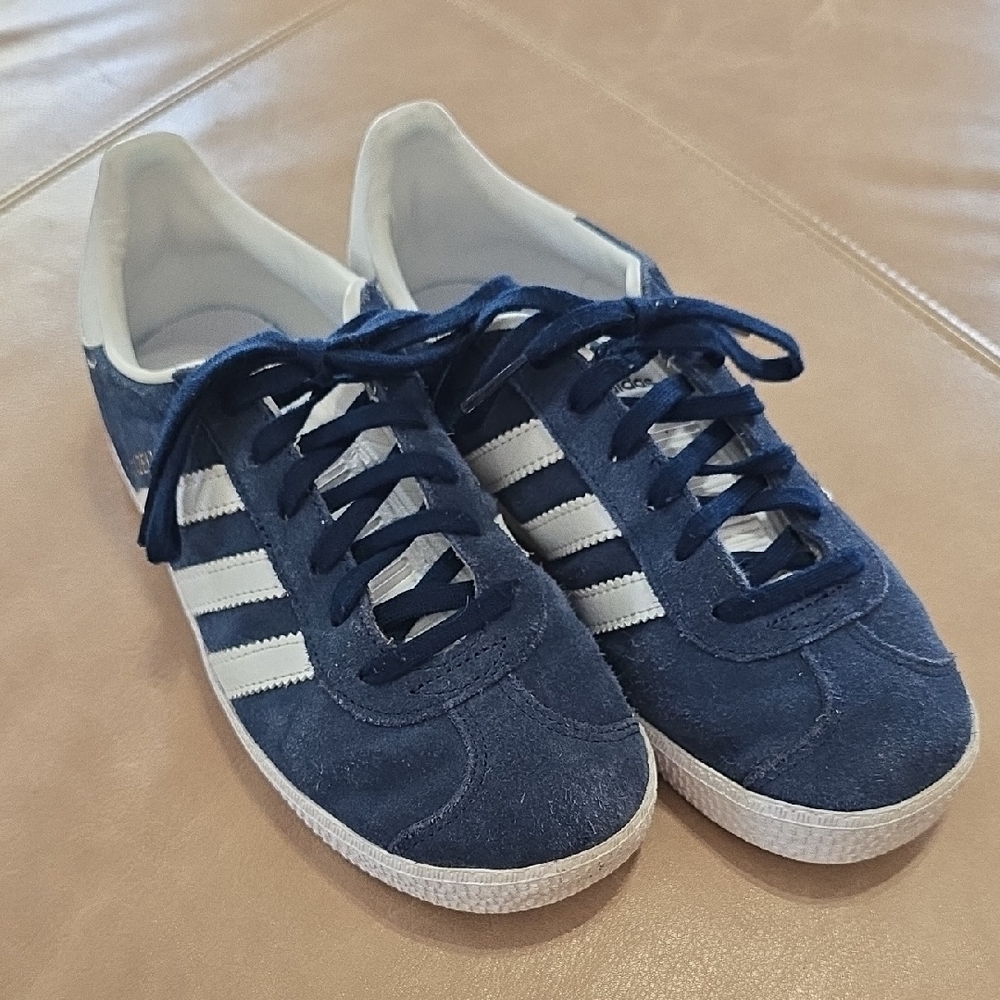 Gazelle Adidas Dark Blue Suede Sneakers with White Stripes